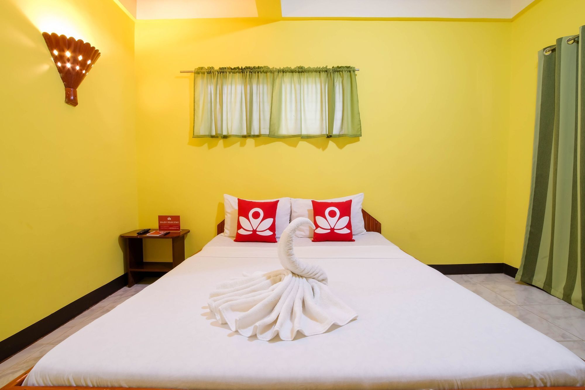 เซน รูม ไวท์ บีช Hotel ปูแอร์โตกาเลรา ภายนอก รูปภาพ