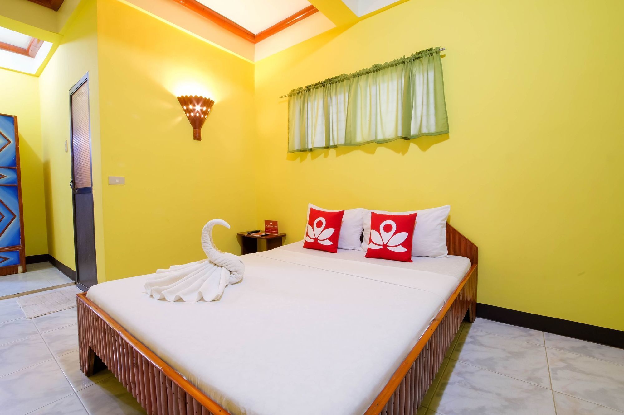 เซน รูม ไวท์ บีช Hotel ปูแอร์โตกาเลรา ภายนอก รูปภาพ